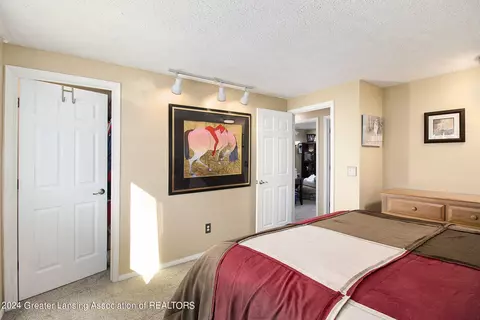 Bedroom - 1841 Crest St, Haslett, MI 48840 photo 2 of 3