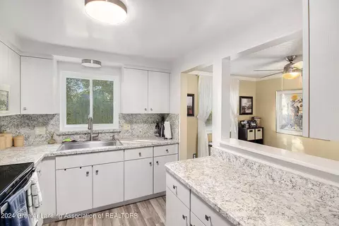 Kitchen - 1841 Crest St, Haslett, MI 48840 photo 1 of 1