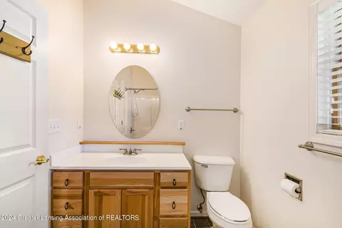 7789 Williams Rd, Lansing, MI 48911 photo 19
