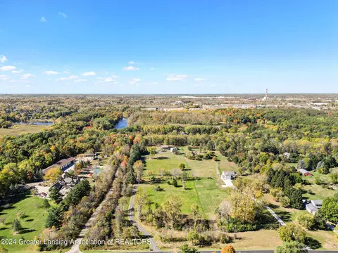 7789 Williams Rd, Lansing, MI 48911 photo 34