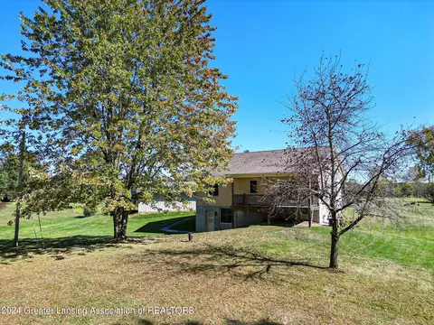 7789 Williams Rd, Lansing, MI 48911 photo 32
