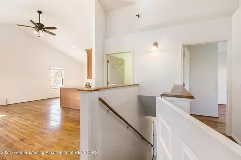 7789 Williams Rd, Lansing, MI 48911 photo 12