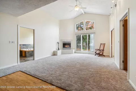 2125 Clearview Ave, Lansing, MI 48917 photo 23