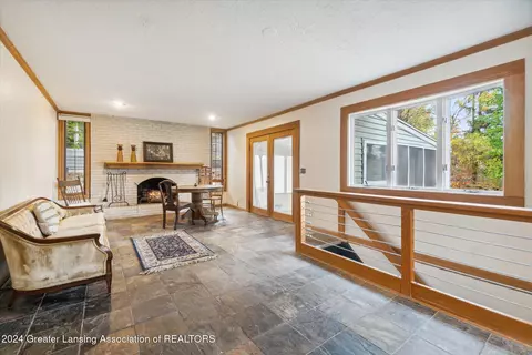 2125 Clearview Ave, Lansing, MI 48917 photo 12