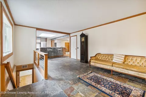 2125 Clearview Ave, Lansing, MI 48917 photo 13