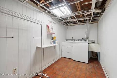 2125 Clearview Ave, Lansing, MI 48917 photo 30