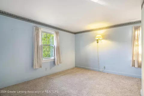 204 E Sturgis St, Saint Johns, MI 48879 photo 18