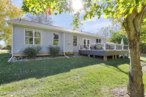 Exterior - 1895 E Webb Rd, Dewitt, MI 48820 photo 9 of 11