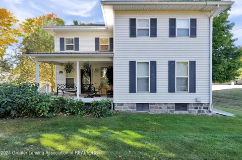 1876 Packard Hwy, Charlotte, MI 48813