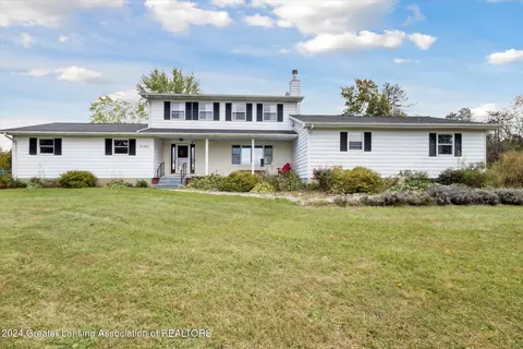 11362 E Wilbur Hwy, Eaton Rapids, MI 48827