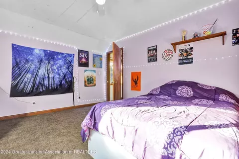 402 S Main St, Perry, MI 48872 photo 19