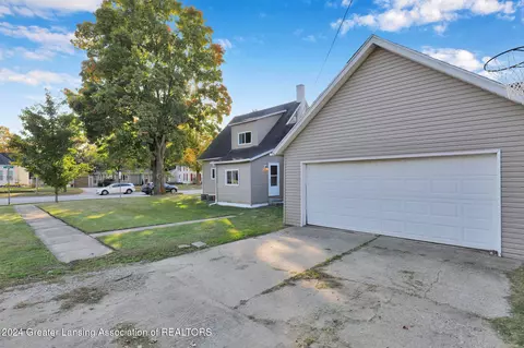 402 S Main St, Perry, MI 48872 photo 28