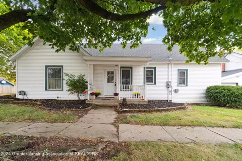 305 W Front St, Ovid, MI 48866