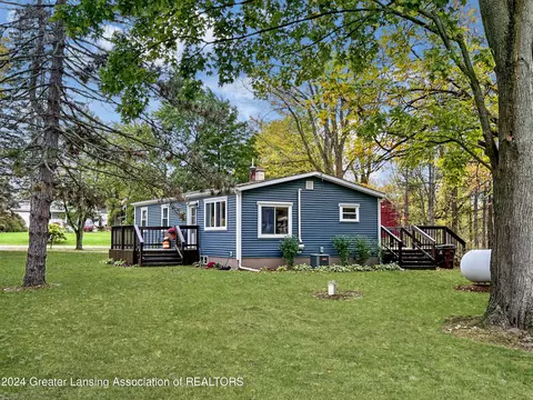 511 Tyrrell Rd, Morrice, MI 48857 photo 2
