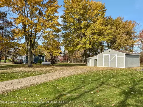 511 Tyrrell Rd, Morrice, MI 48857 photo 5