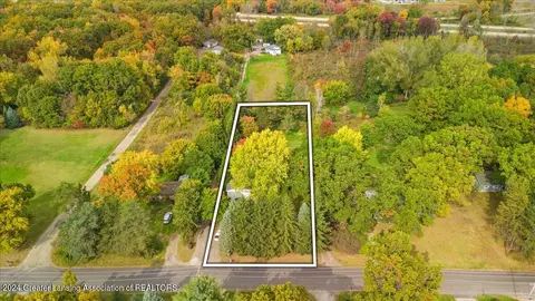 View/Area - 5401 Ann Dr, Bath, MI 48808 photo 7 of 10