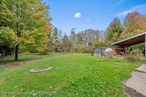 Exterior - 5401 Ann Dr, Bath, MI 48808 photo 6 of 6
