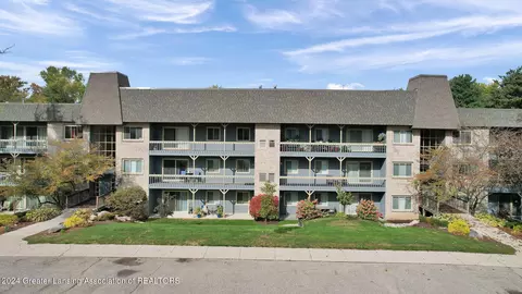 2934 Mt Hope Rd #13, Okemos, MI 48864