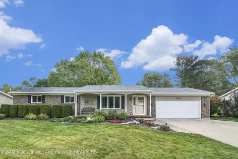1902 Auburn Ave, Holt, MI 48842