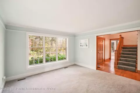 Living - 178 Damon Rd, Haslett, MI 48840 photo 4 of 5
