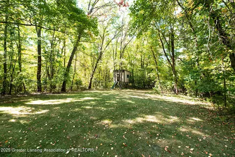 Exterior - 178 Damon Rd, Haslett, MI 48840 photo 4 of 4