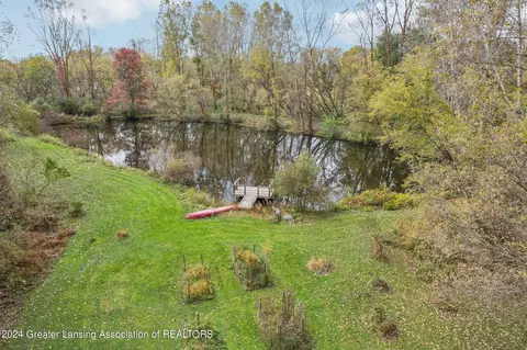 View/Area - 178 Damon Rd, Haslett, MI 48840 photo 1 of 2
