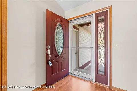 Entry Way - Undisclosed, Dewitt, MI 48820 photo 1 of 2
