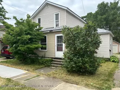 130 W Front St, Ovid, MI 48866