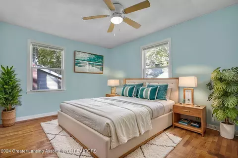 Bedroom - 106 E Potter Ave, Lansing, MI 48910 photo 2 of 3