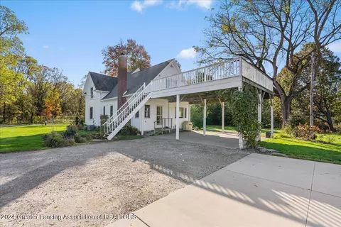 8647 Coleman Rd, Haslett, MI 48840 photo 33