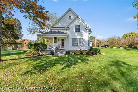 8647 Coleman Rd, Haslett, MI 48840 photo 2