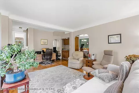 8647 Coleman Rd, Haslett, MI 48840 photo 7