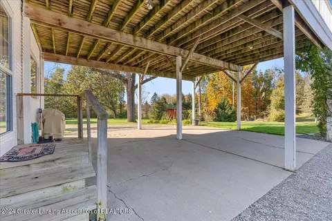 8647 Coleman Rd, Haslett, MI 48840 photo 34