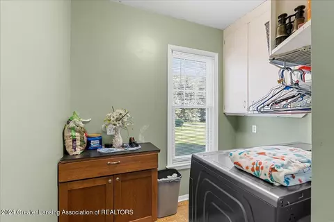 8647 Coleman Rd, Haslett, MI 48840 photo 18