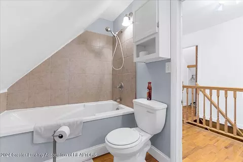 8647 Coleman Rd, Haslett, MI 48840 photo 23