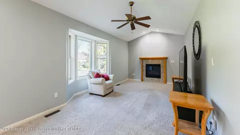 5517 Jessael Dr, Bath, MI 48808 photo 11