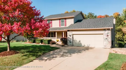 5517 Jessael Dr, Bath, MI 48808