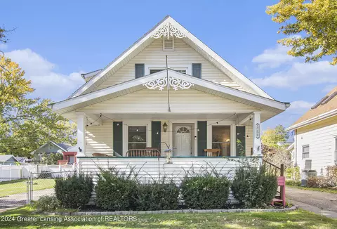 2208 Clifton Ave, Lansing, MI 48910