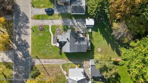 View/Area - 919 Maycroft Rd, Lansing, MI 48917 photo 7 of 9
