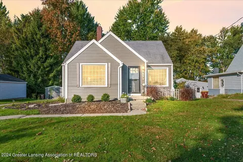 Exterior - 919 Maycroft Rd, Lansing, MI 48917 photo 9 of 9