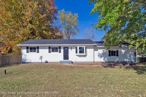 1940 W Taft Rd, Saint Johns, MI 48879