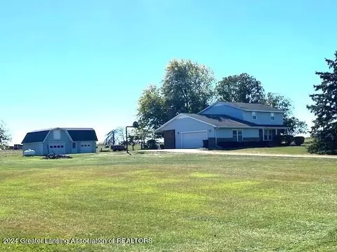 1810 S Dewitt Rd, Saint Johns, MI 48879