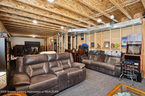 4575 Bison Dr, Holt, MI 48842 photo 36