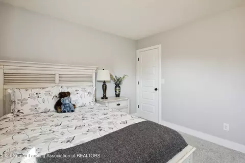 4575 Bison Dr, Holt, MI 48842 photo 32