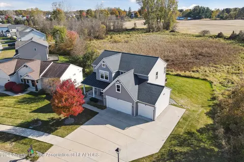 4575 Bison Dr, Holt, MI 48842