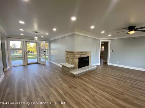 610 Crestview Dr, Corunna, MI 48817 photo 56