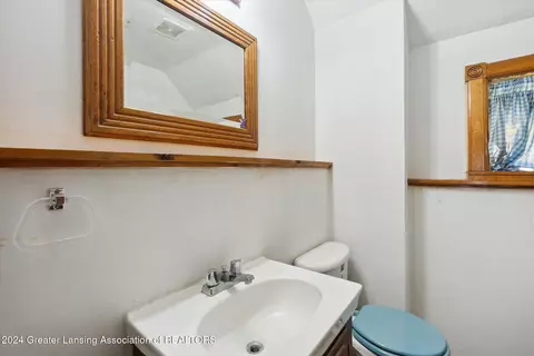 Bath - 508 E Main St, Owosso, MI 48867 photo 1 of 5