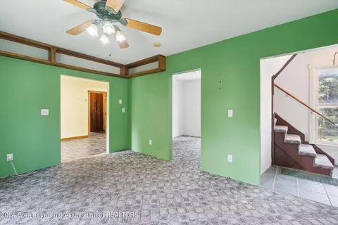 Living - 508 E Main St, Owosso, MI 48867 photo 1 of 1