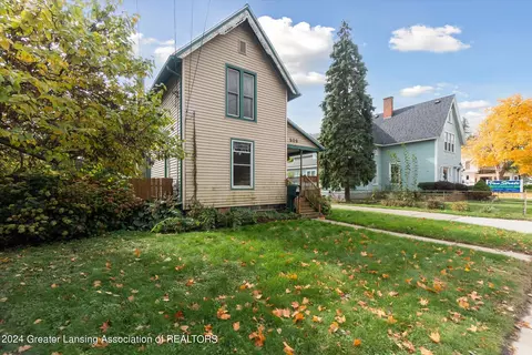 Exterior - 508 E Main St, Owosso, MI 48867 photo 1 of 2