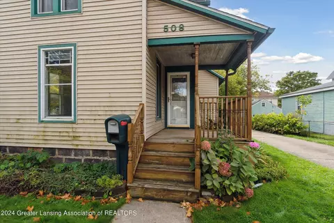 Exterior - 508 E Main St, Owosso, MI 48867 photo 2 of 2